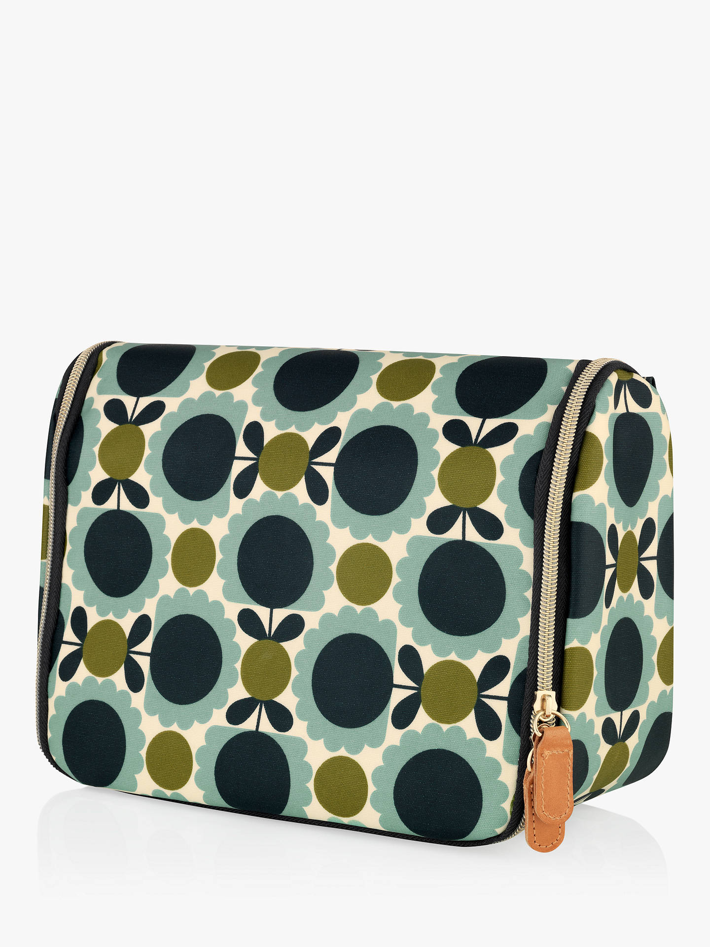 Orla Kiely Scallop Flower Hanging Washbag