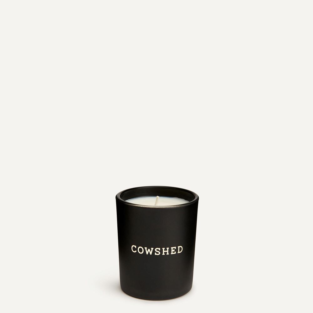 Cowshed Winter Collection Candle 220g