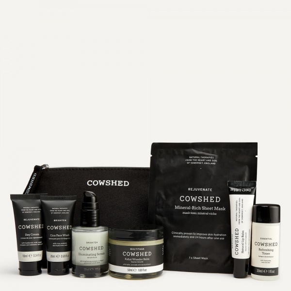 Cowshed Skincare Travel Bag thefragrancecounter.co.uk