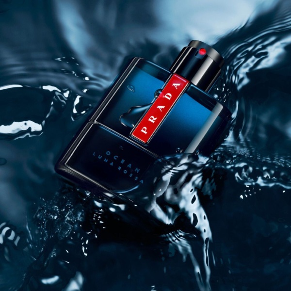 Prada Luna Rossa Ocean EDT 50ml thefragrancecounter.co.uk