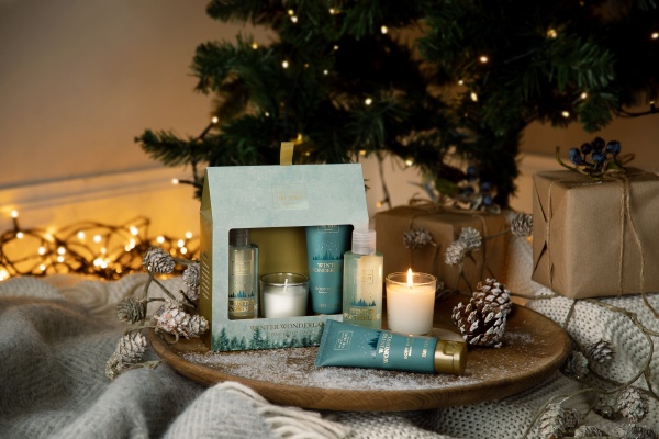 Scottish Fine Soaps Winter Wonderland Luxury Gift Set